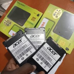 Acer 512 gb solid state drives (ssd)