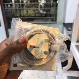 Original MacBook adapter  type C