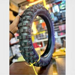 Kashata ya piki piki Tyre casing