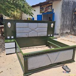 Kitanda 6×6 with bedsides